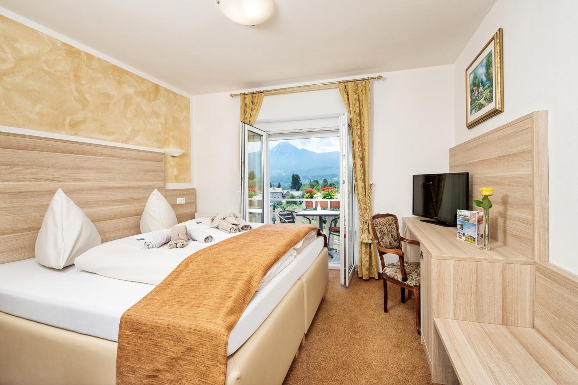 Hotel-Pension Melcher Drobollach am Faakersee Kültér fotó
