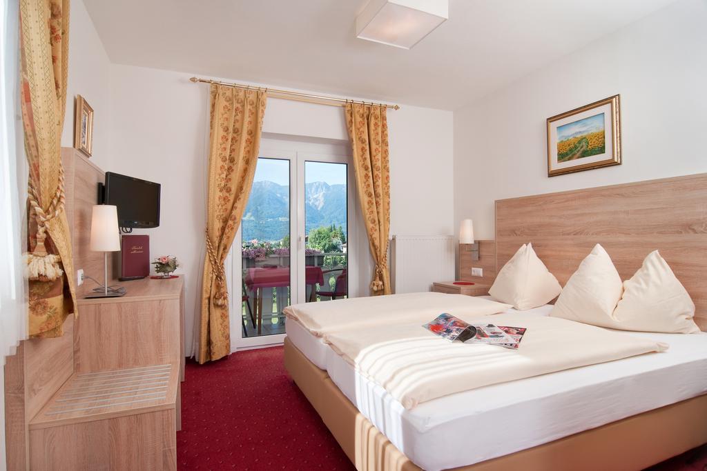 Hotel-Pension Melcher Drobollach am Faakersee Kültér fotó