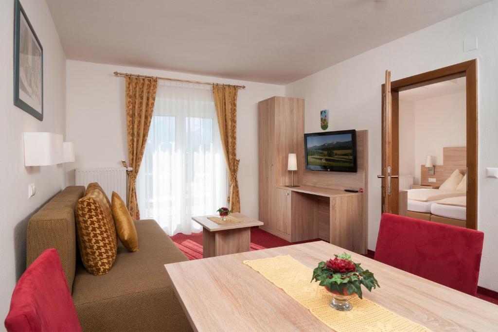 Hotel-Pension Melcher Drobollach am Faakersee Szoba fotó