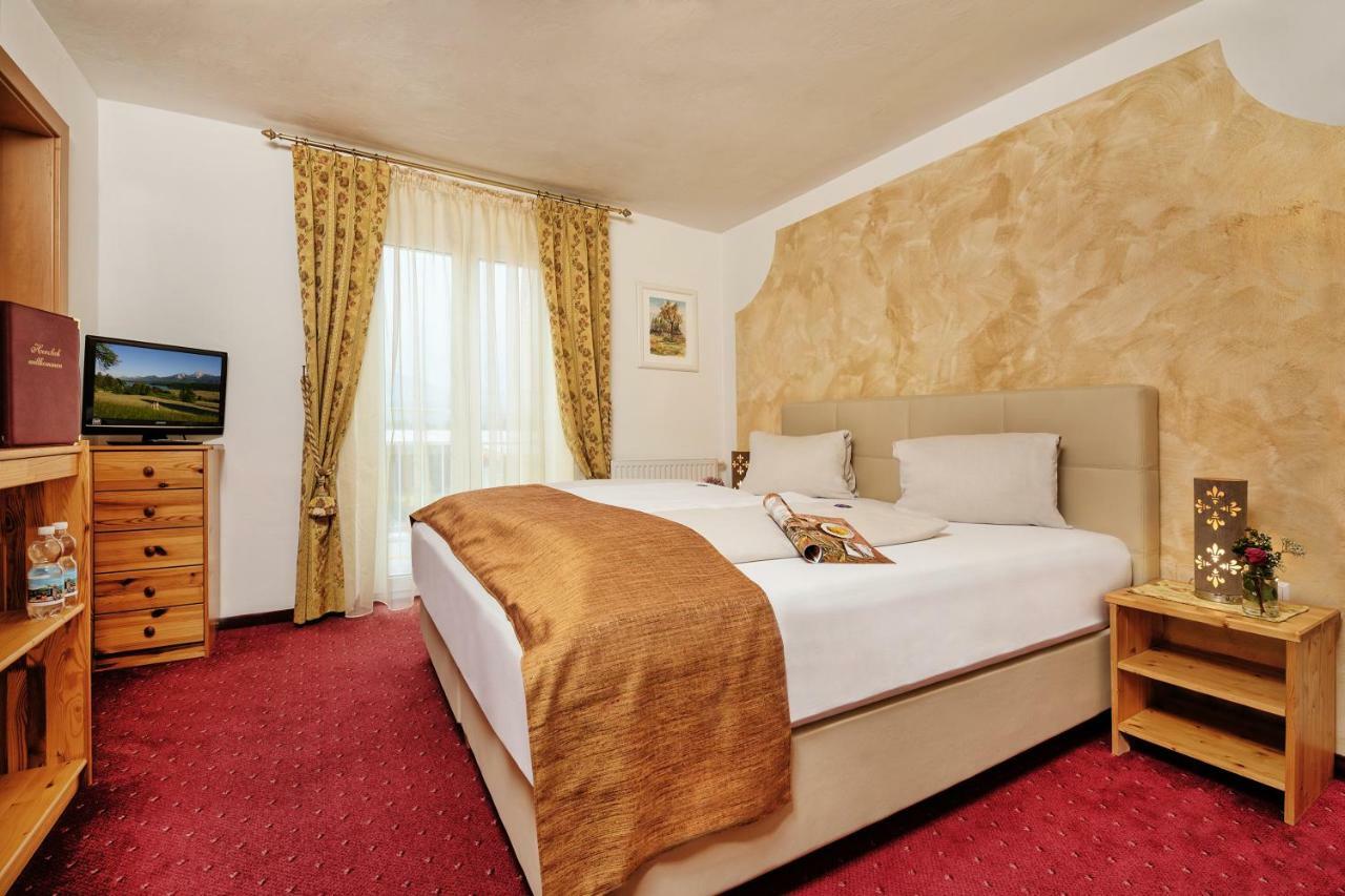 Hotel-Pension Melcher Drobollach am Faakersee Szoba fotó