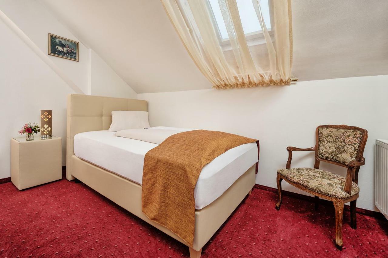 Hotel-Pension Melcher Drobollach am Faakersee Kültér fotó
